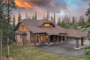 Expansive elegance at base of Peak 8, 6 en-suites, 9 fireplaces, game tables, hot tub! Breckenridge